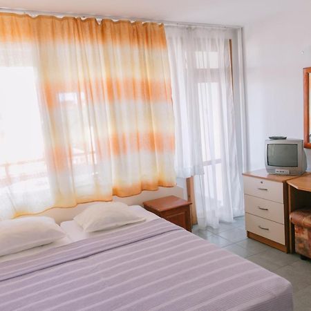 Hronos Hotel Nesebar Exterior photo