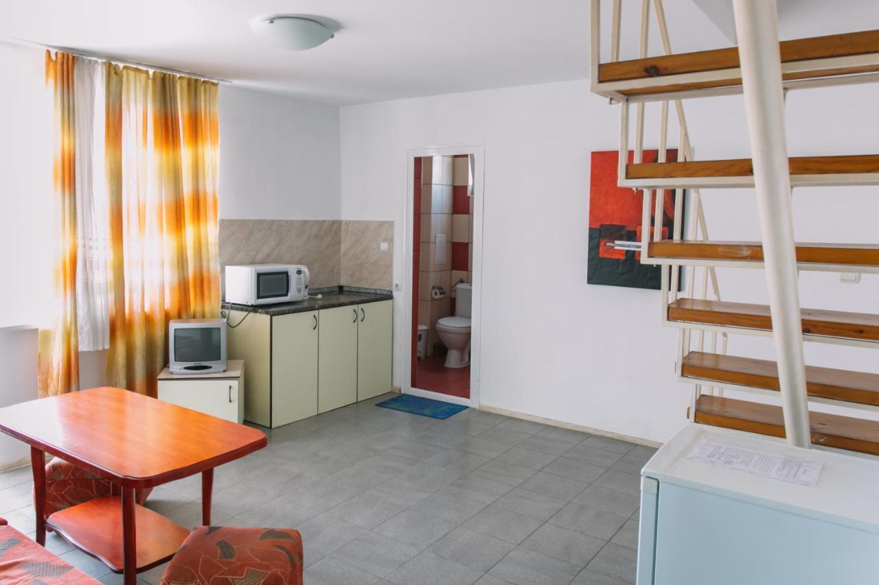 Hronos Hotel Nesebar Exterior photo